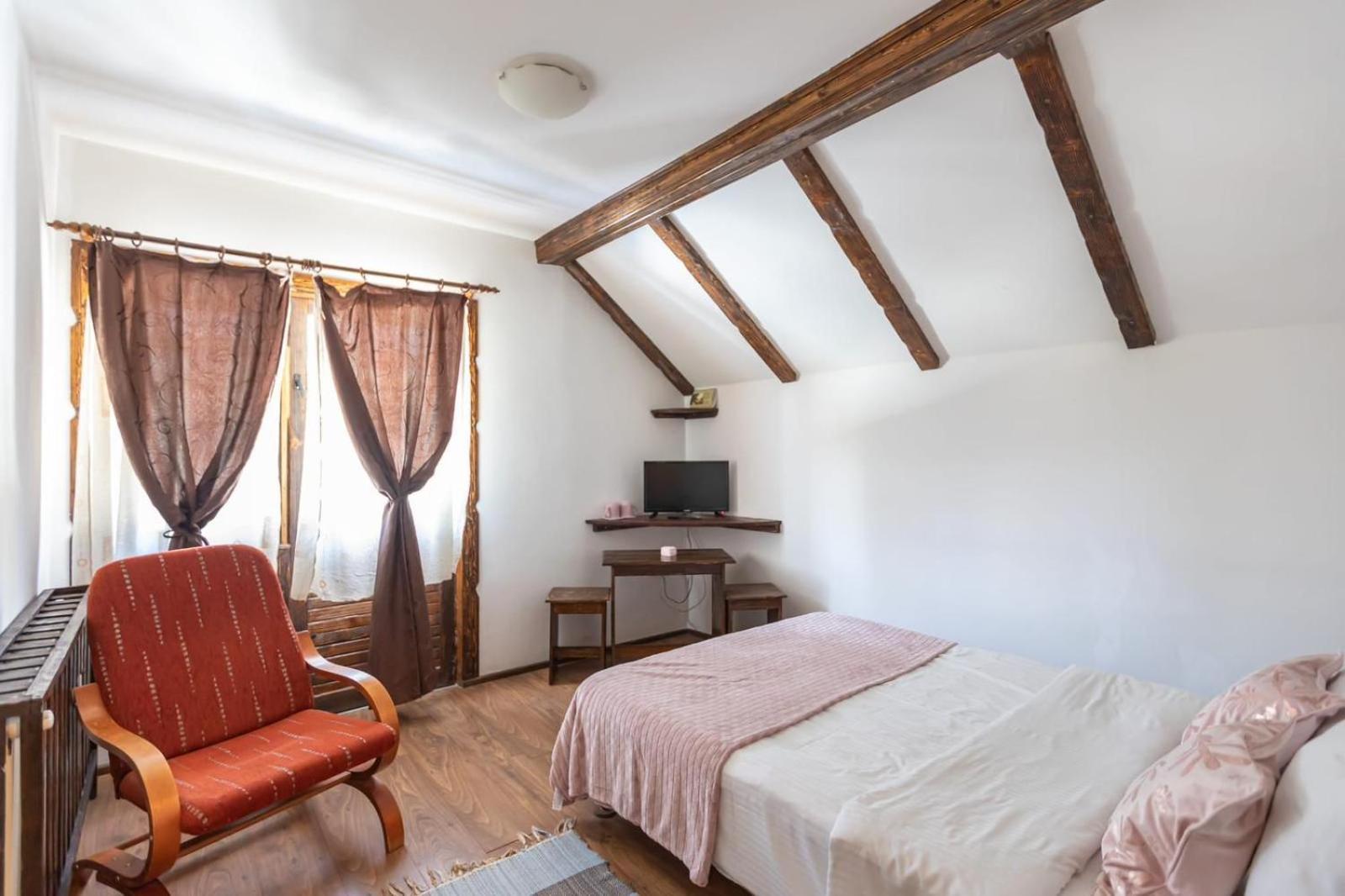 Casa Valasoaia Săcele Exteriér fotografie